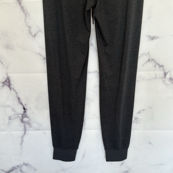 ATHLETA Uptempo Jogger Metropolis Grey / Coast Grey Size XS - Picture 12 of 15